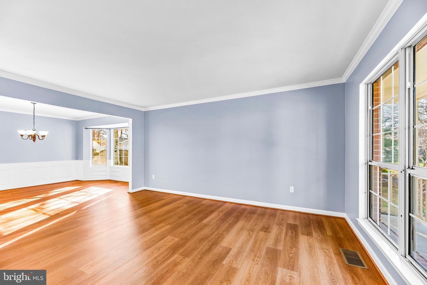 1431 Kings Manor Drive photo 36