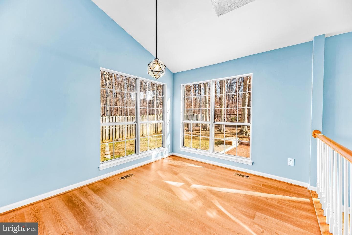 1431 Kings Manor Drive photo 45