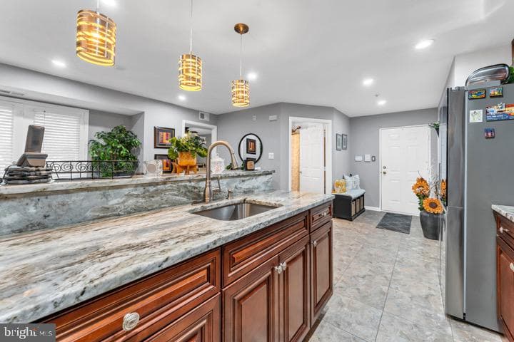 9815 Lake Pointe Court #102 photo 6