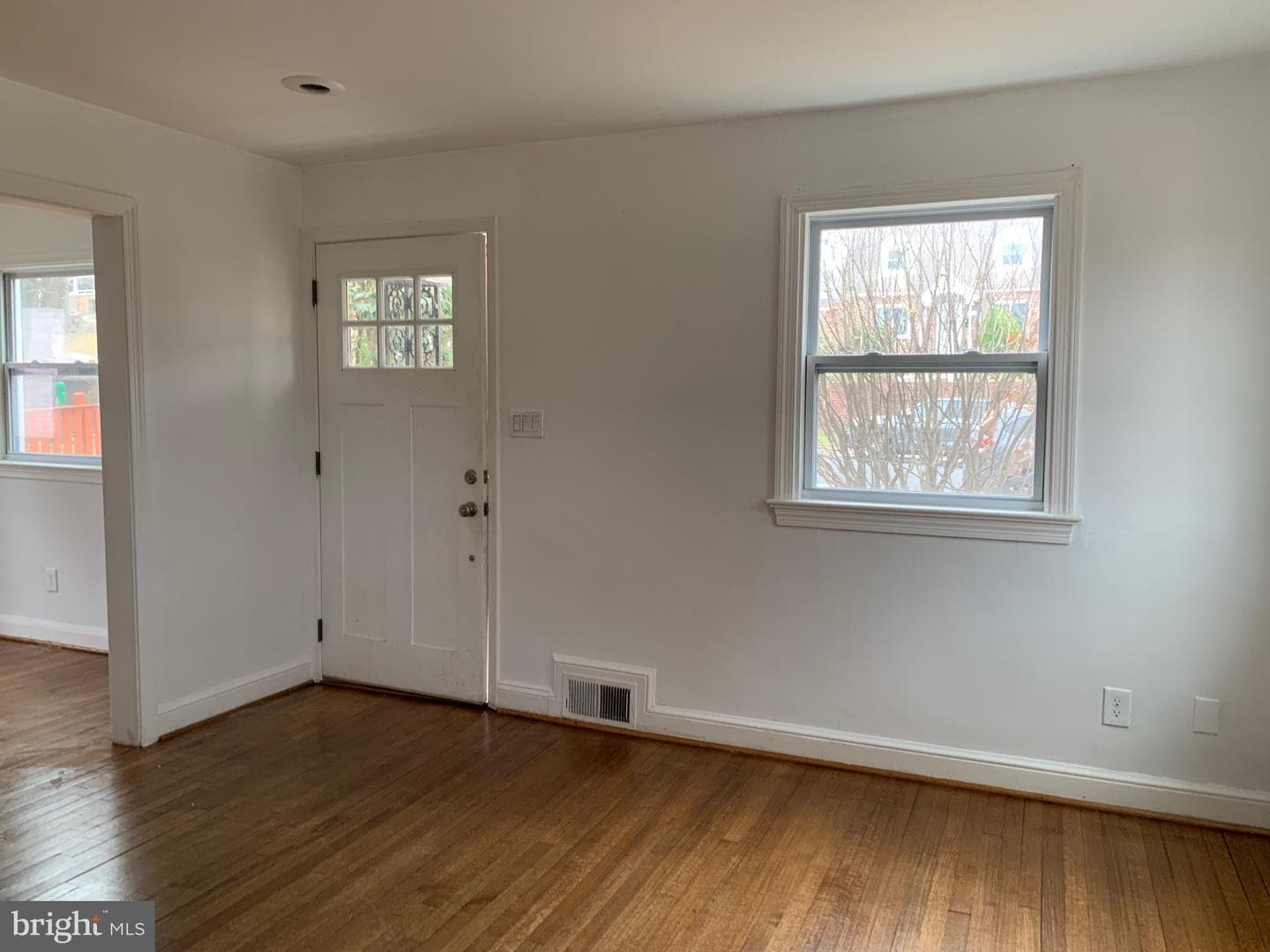 5016 55th Avenue photo 24