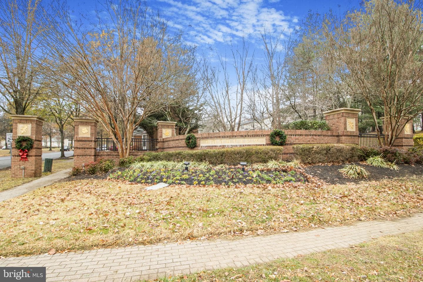 1700 Sycamore Heights Court #91 photo 2