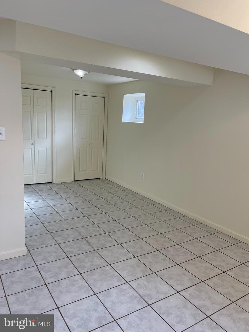7702 Edmonston Road photo 25