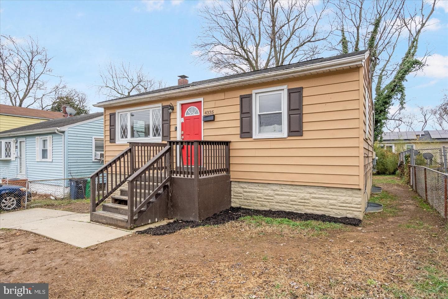 4335 Shell Street photo 3
