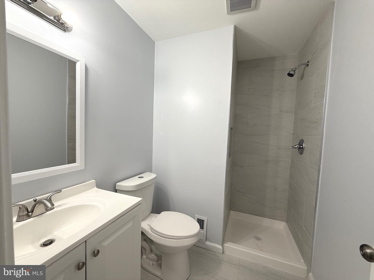 4700 Pickett Court photo 21