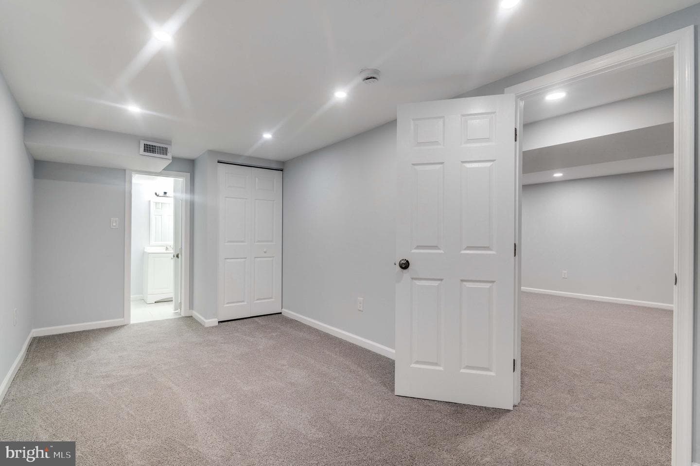 4700 Pickett Court photo 25