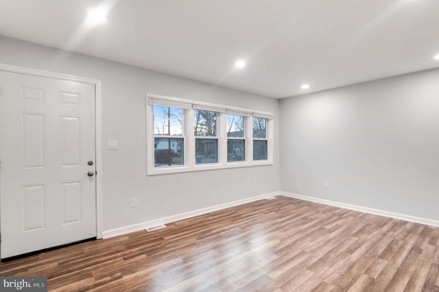 4700 Pickett Court photo 4