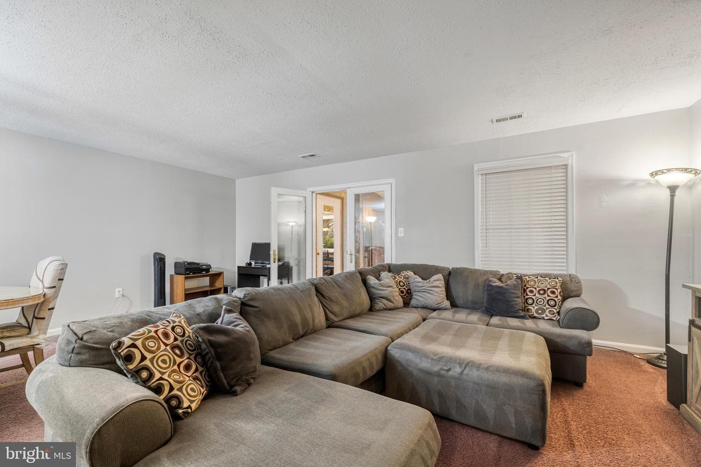 8908 Simeon Court photo 12