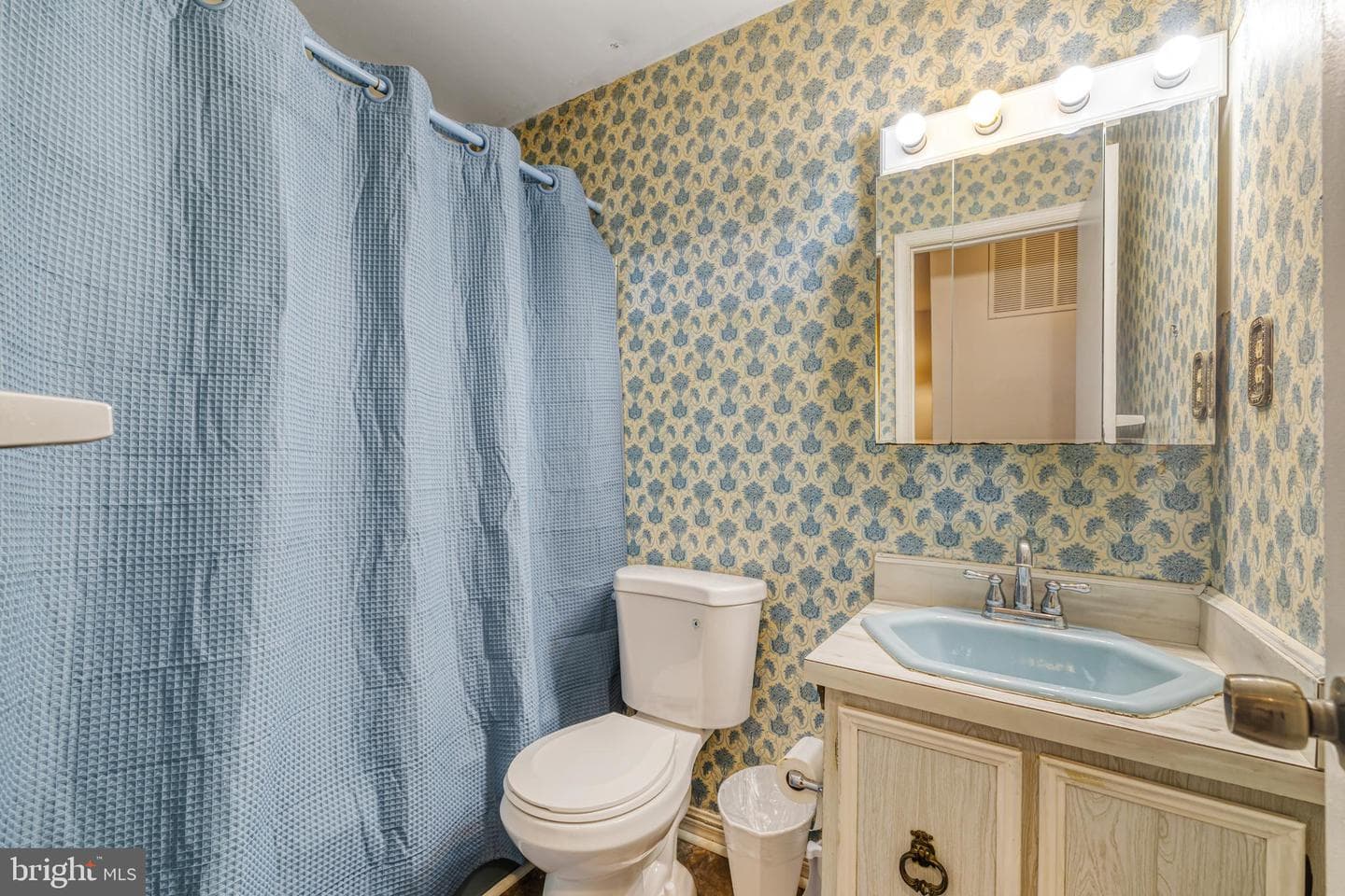 8908 Simeon Court photo 29