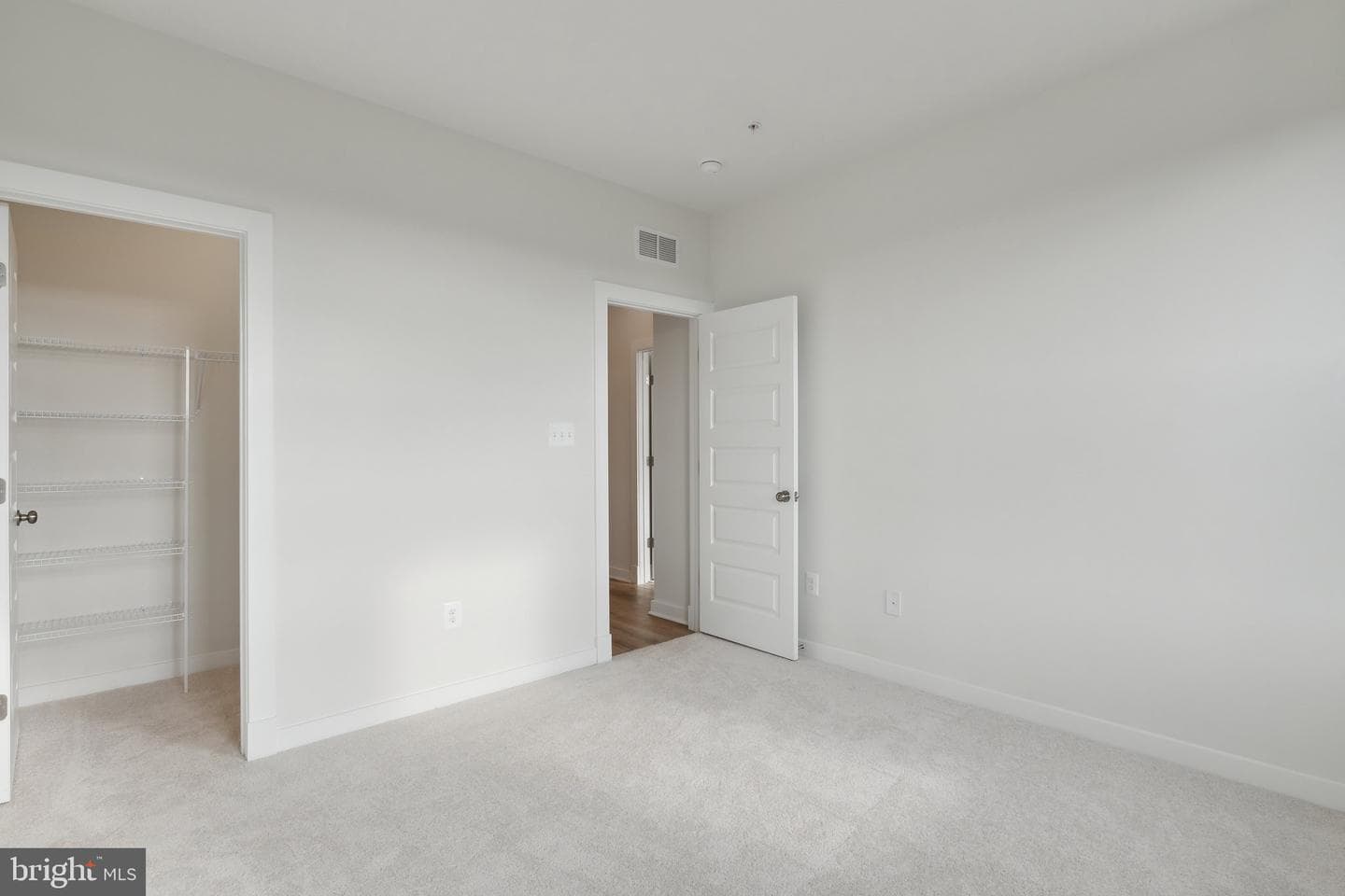 17214 Melford Blvd photo 18