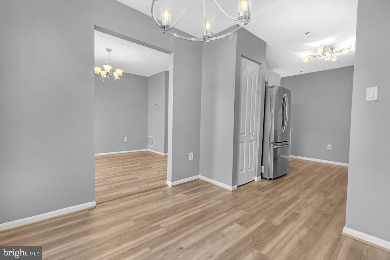 3107 Forest Run Drive photo 4