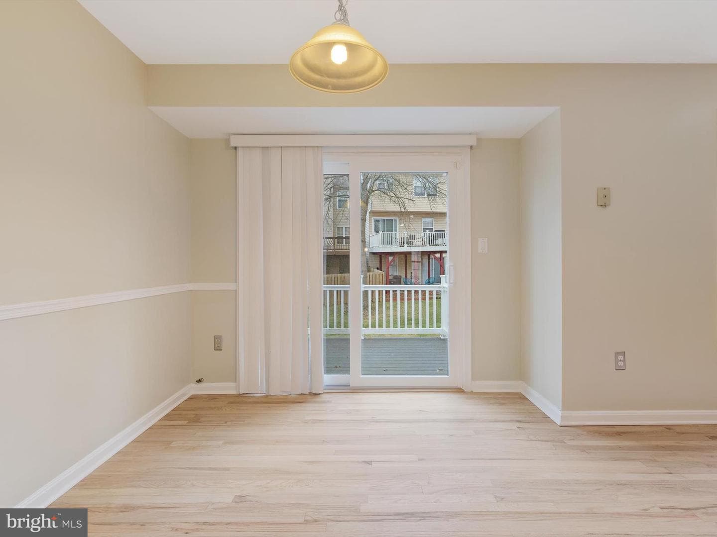 2207 Forest Glade Lane photo 10