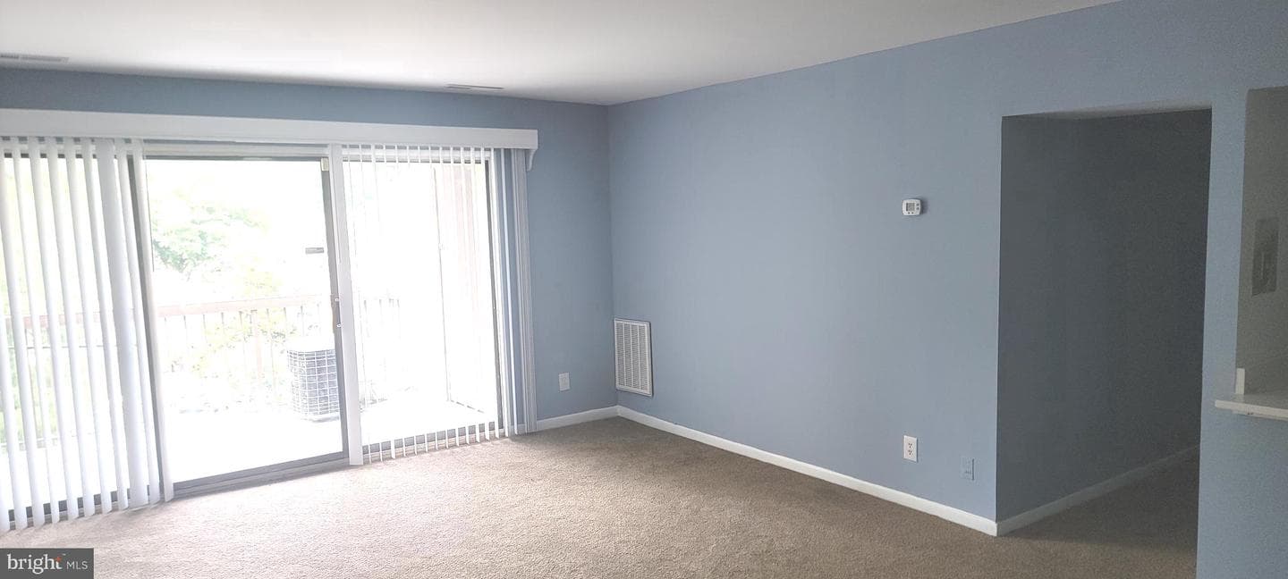 10117 Prince Place #403-2b photo 2