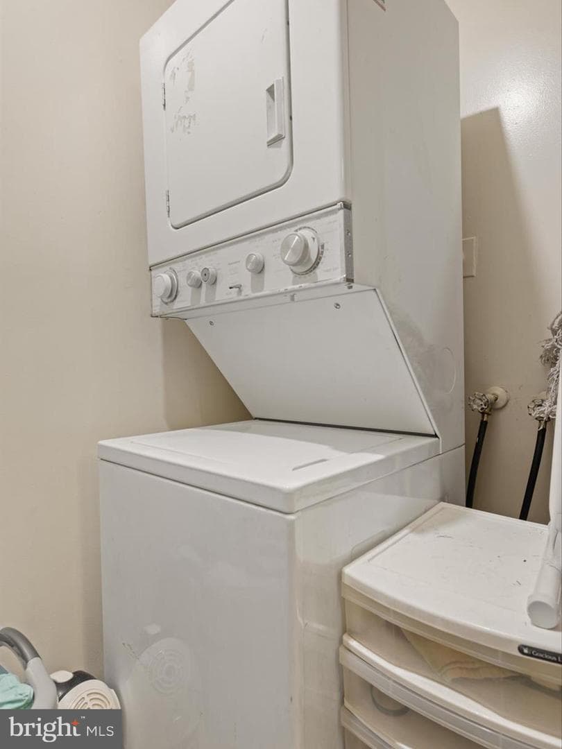 10120 Campus Way S #203-7c photo 11