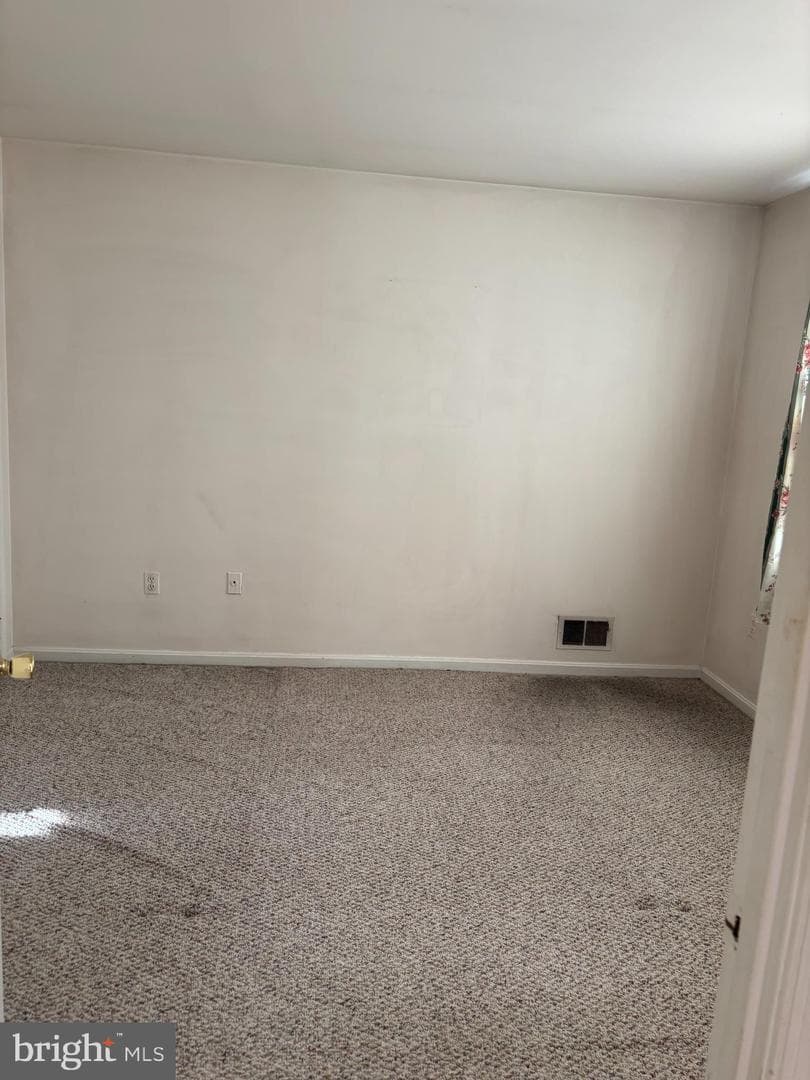 2608 John A Thompson Road photo 12