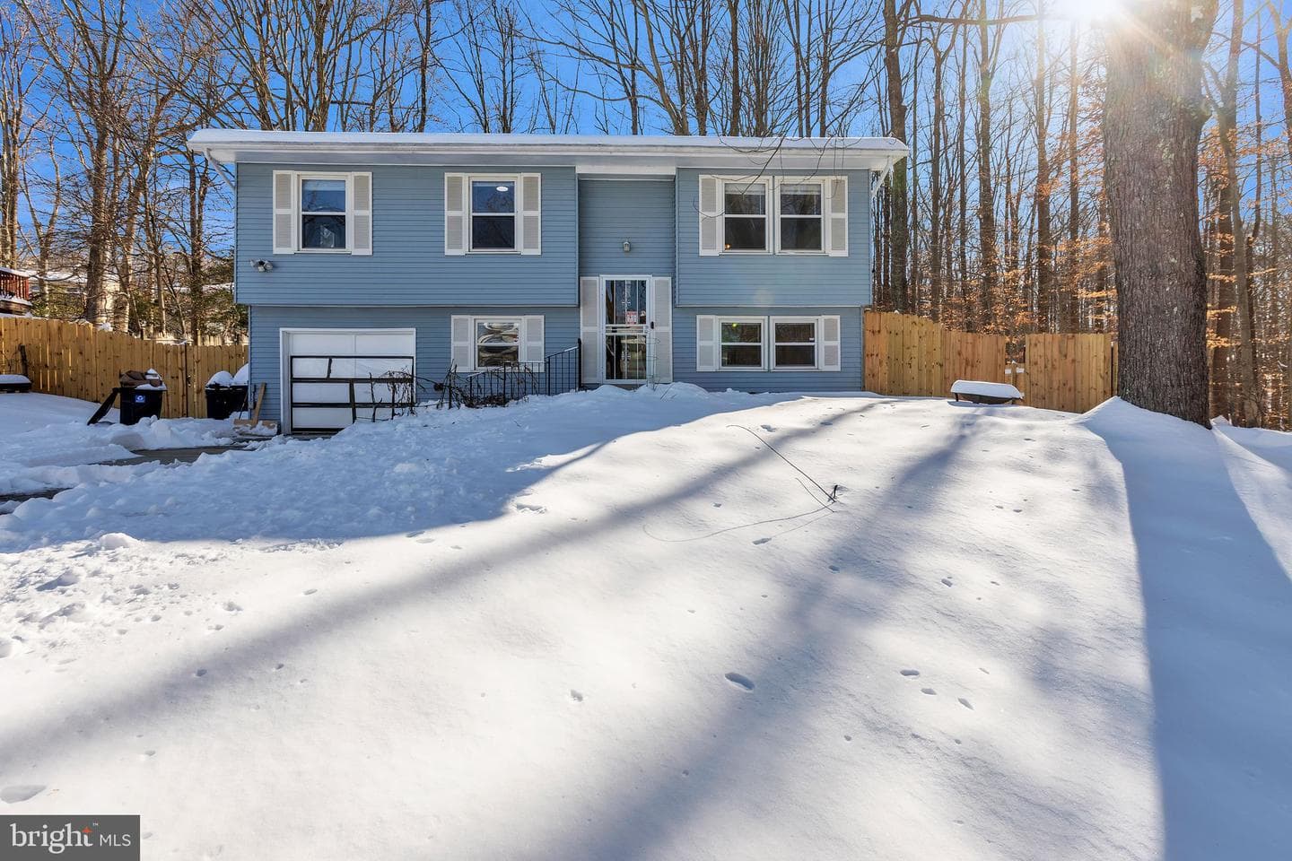 10308 Queen Elizabeth Drive photo 1