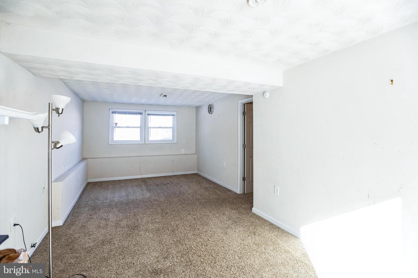 10308 Queen Elizabeth Drive photo 14