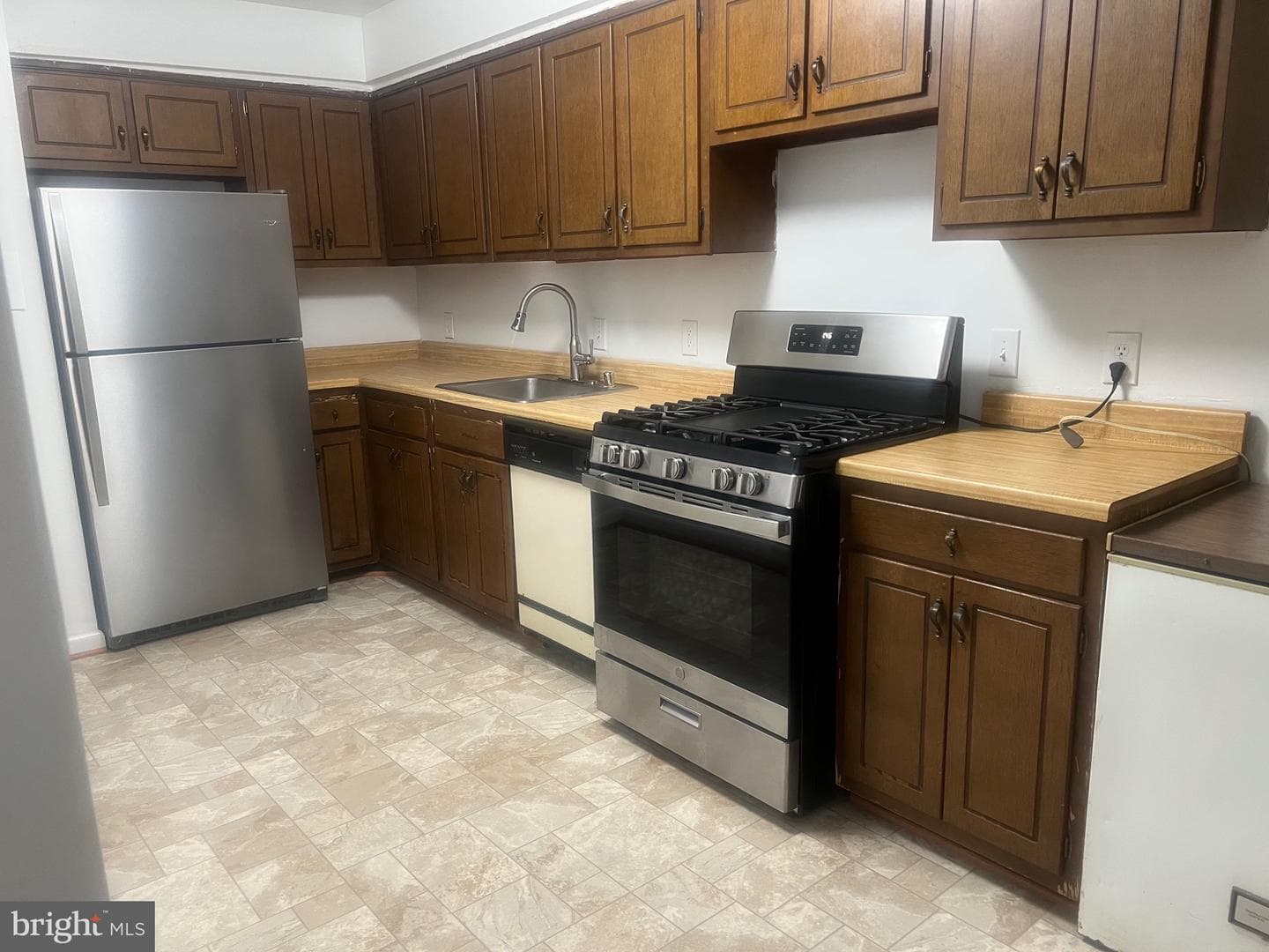2301 Olson Street #303-A photo 5