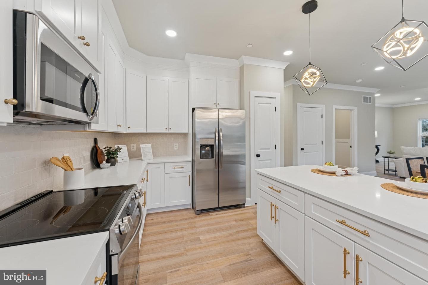 16009 Pennsbury Drive photo 6