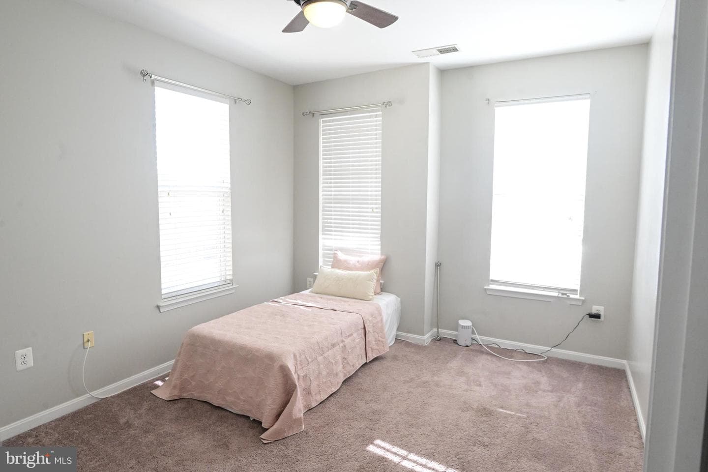 5632 Hartfield Avenue photo 29