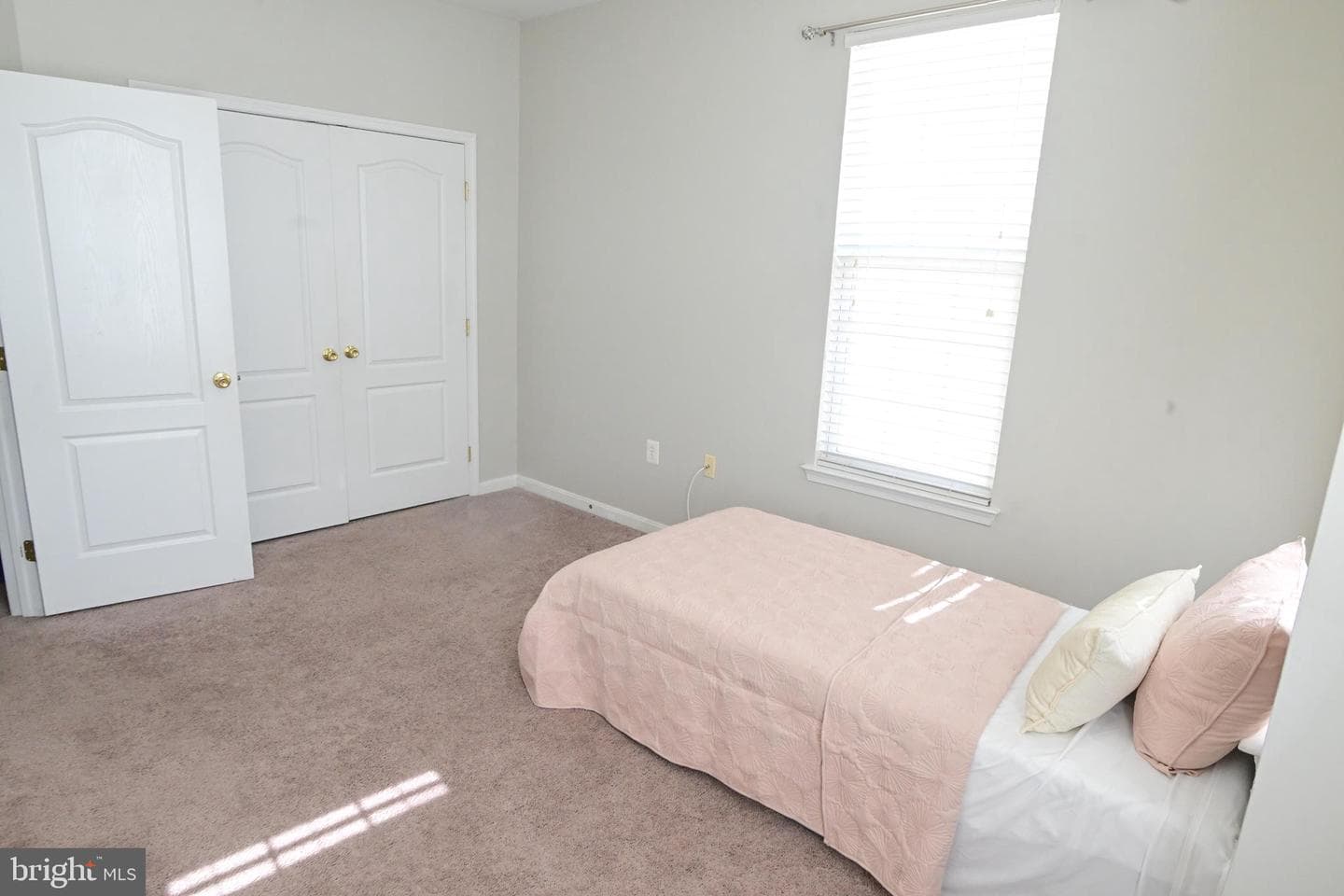 5632 Hartfield Avenue photo 30