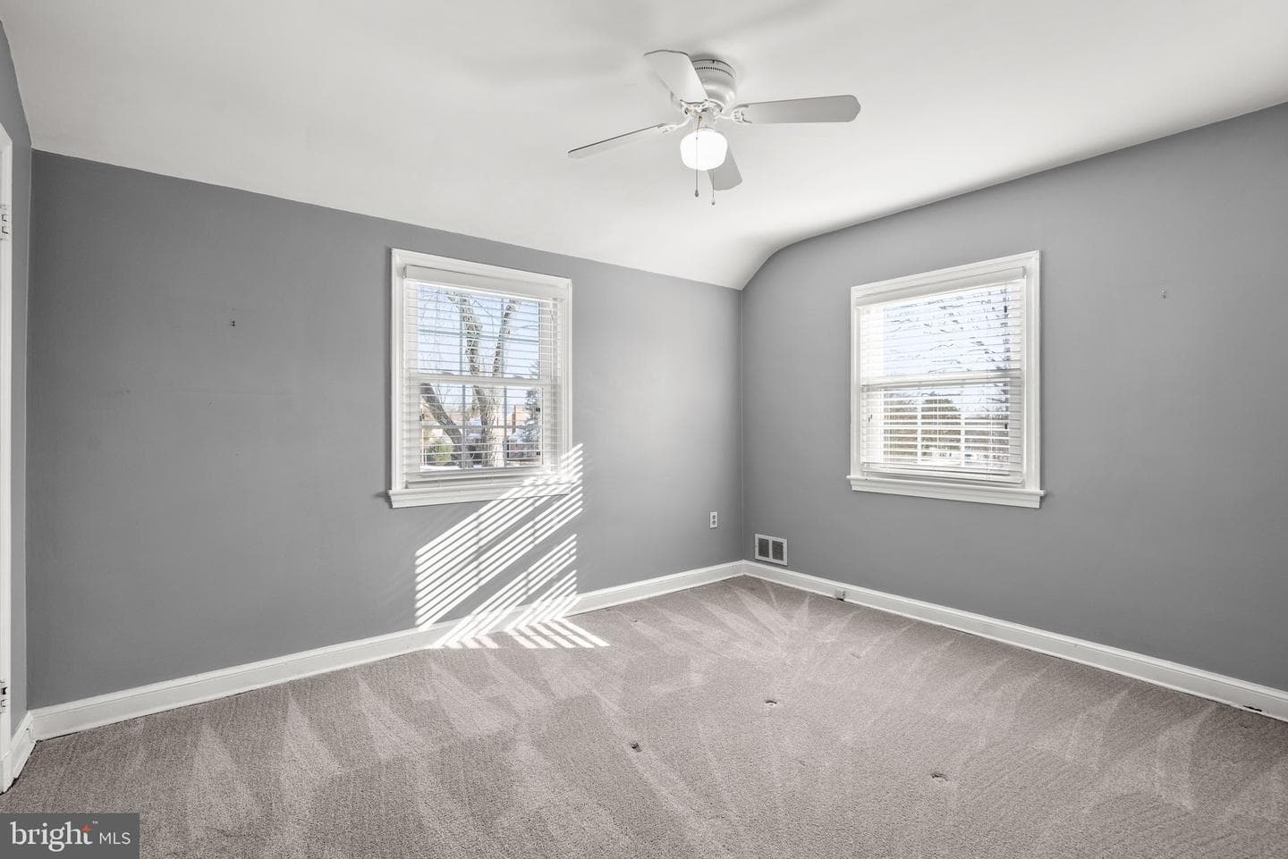 4811 Cherokee Street photo 19