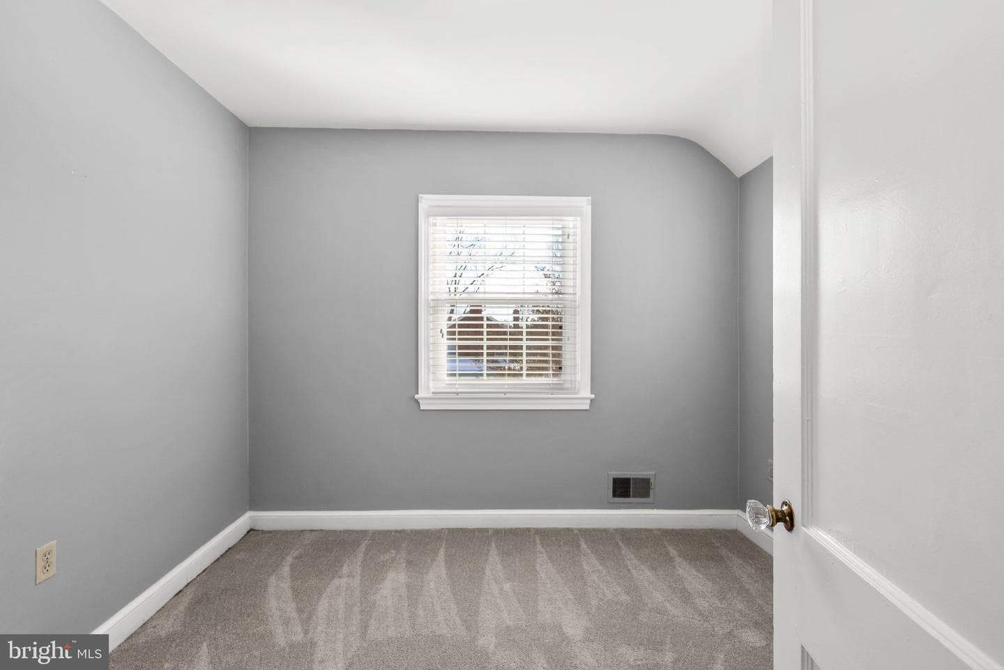 4811 Cherokee Street photo 21