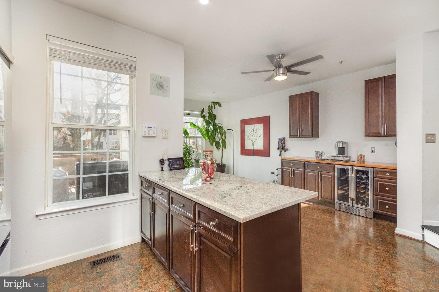10123 Tulip Tree Drive photo 9