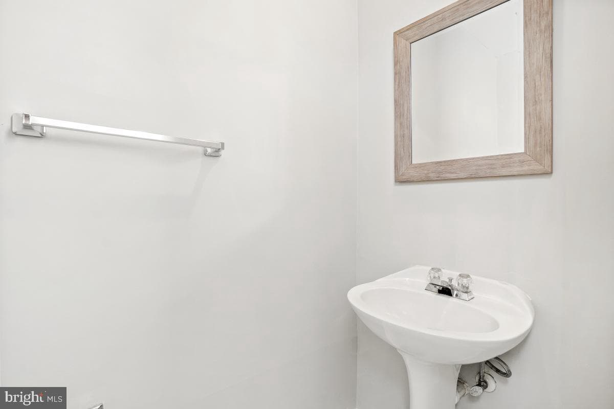 7327 Sunrise Court photo 16