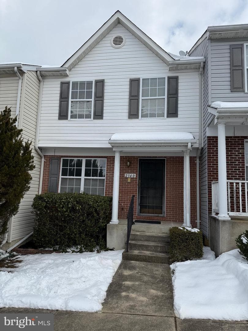2340 Evian Court photo 1