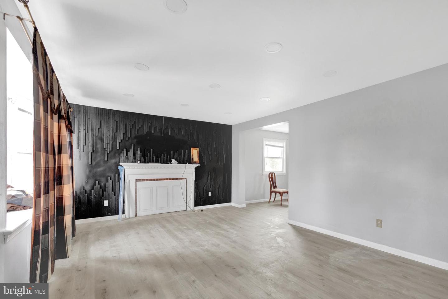 7609 Powhatan Street photo 4