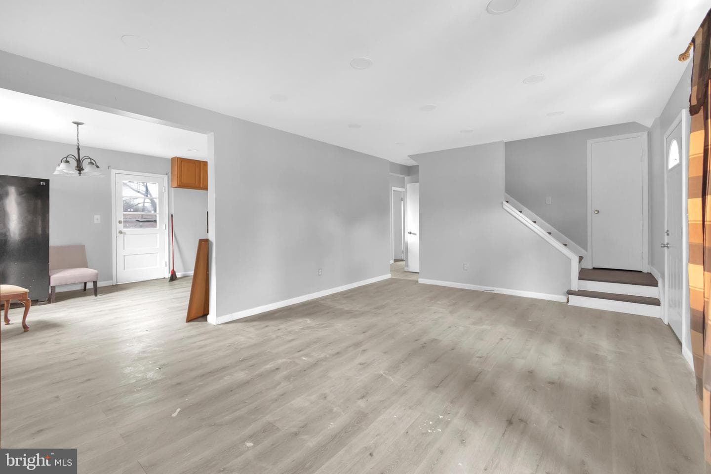 7609 Powhatan Street photo 5