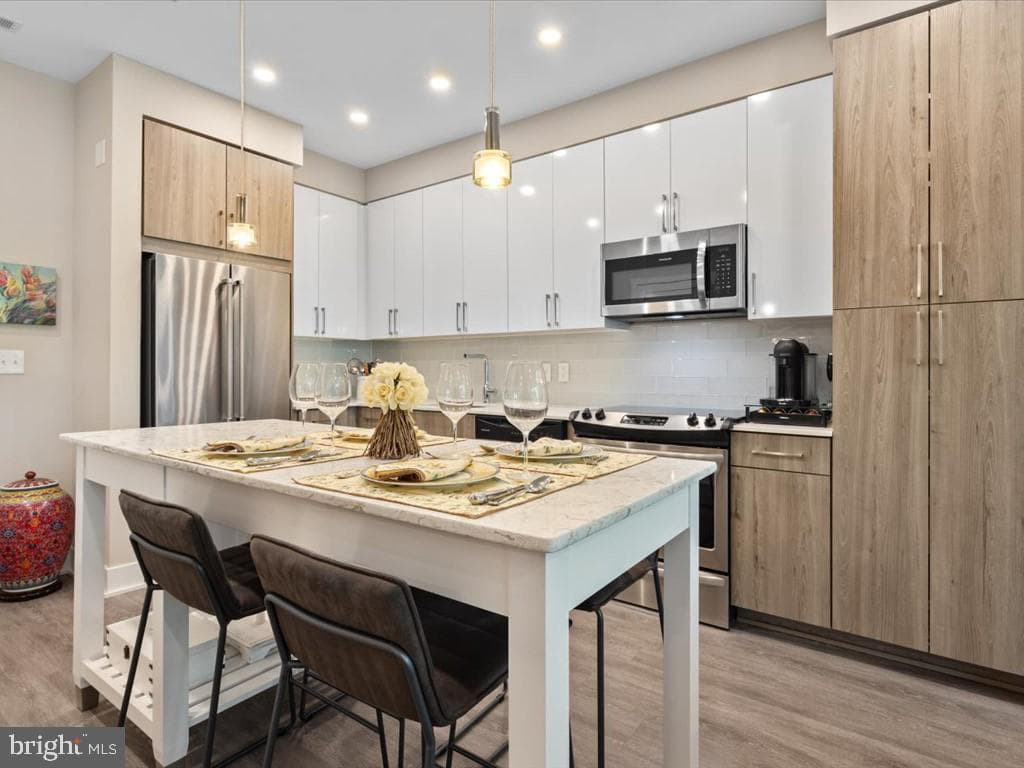 145 Riverhaven Drive #125 photo 4