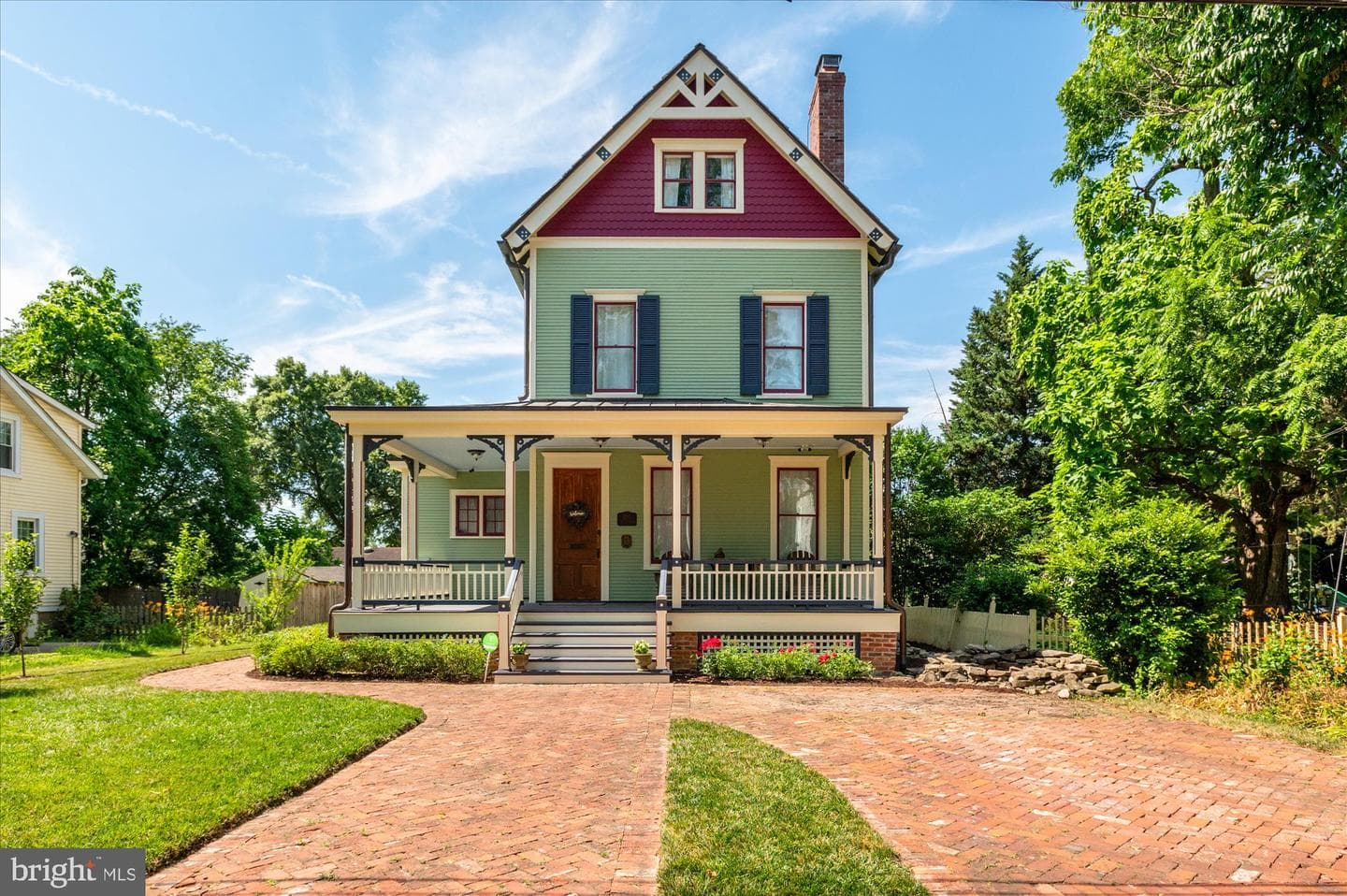 4711 Oliver Street, Riverdale