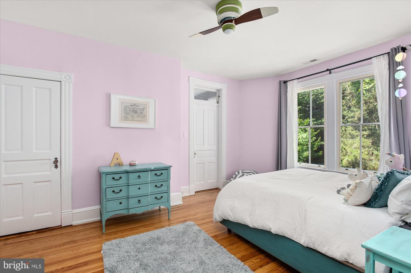 4711 Oliver Street photo 44