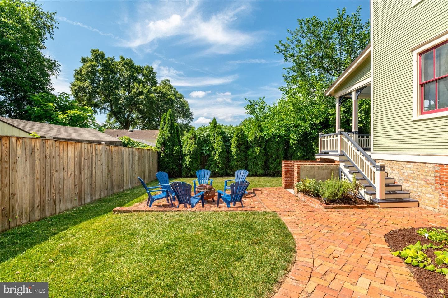 4711 Oliver Street photo 65