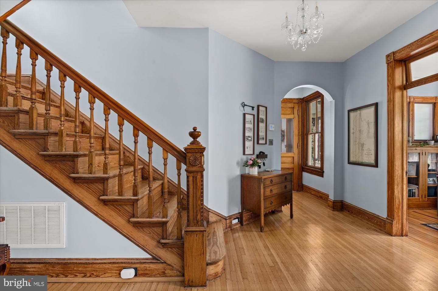 4711 Oliver Street photo 9