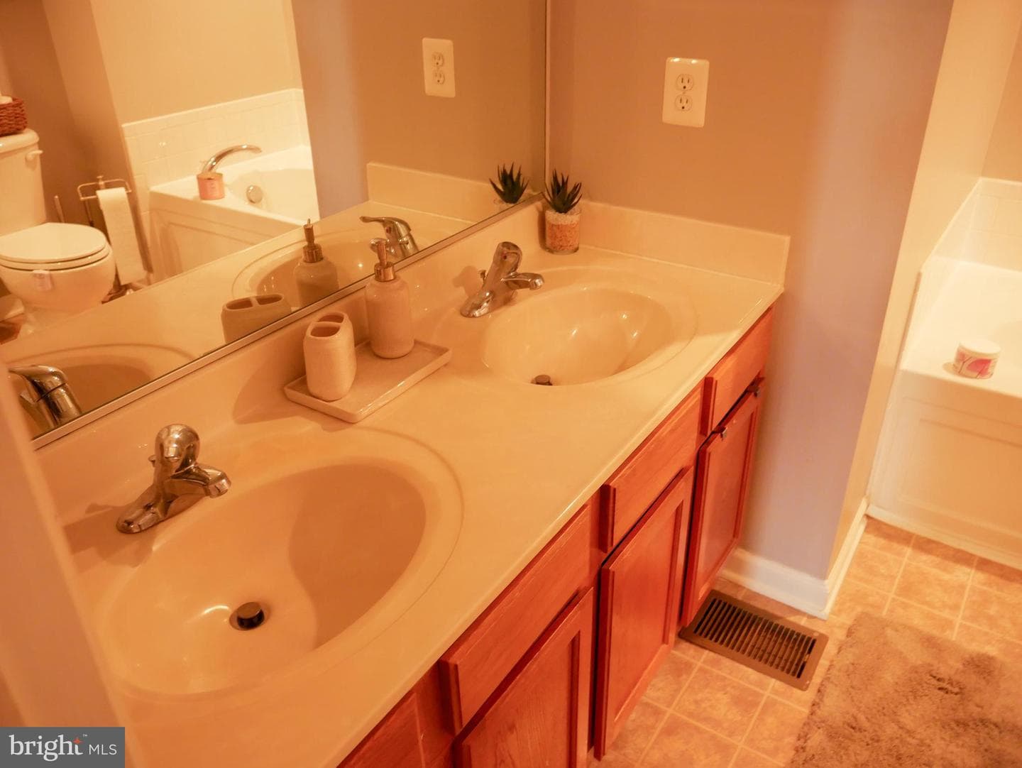 1019 Treeland Way #509 photo 27