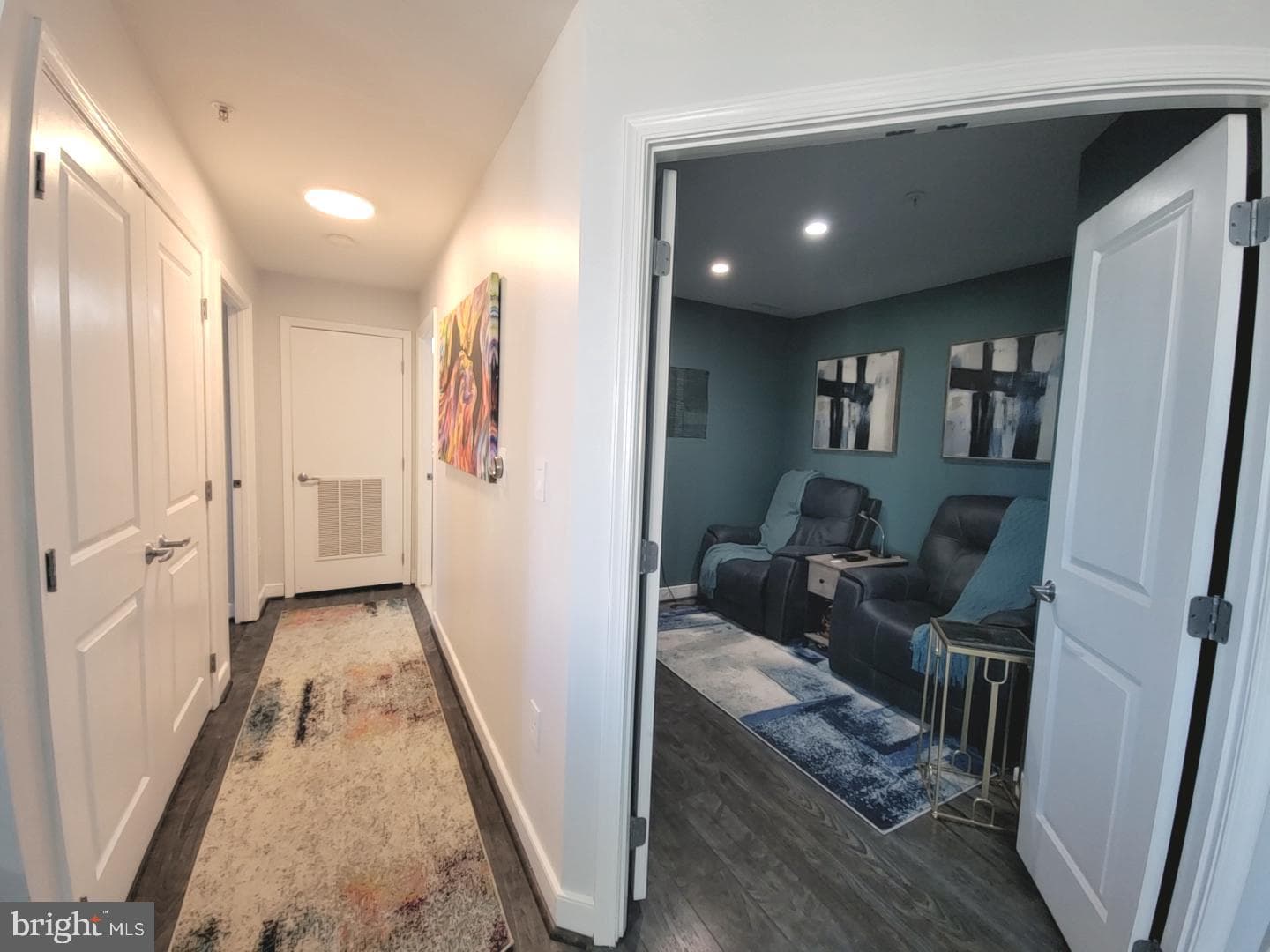 155 Potomac Passage #630 photo 12