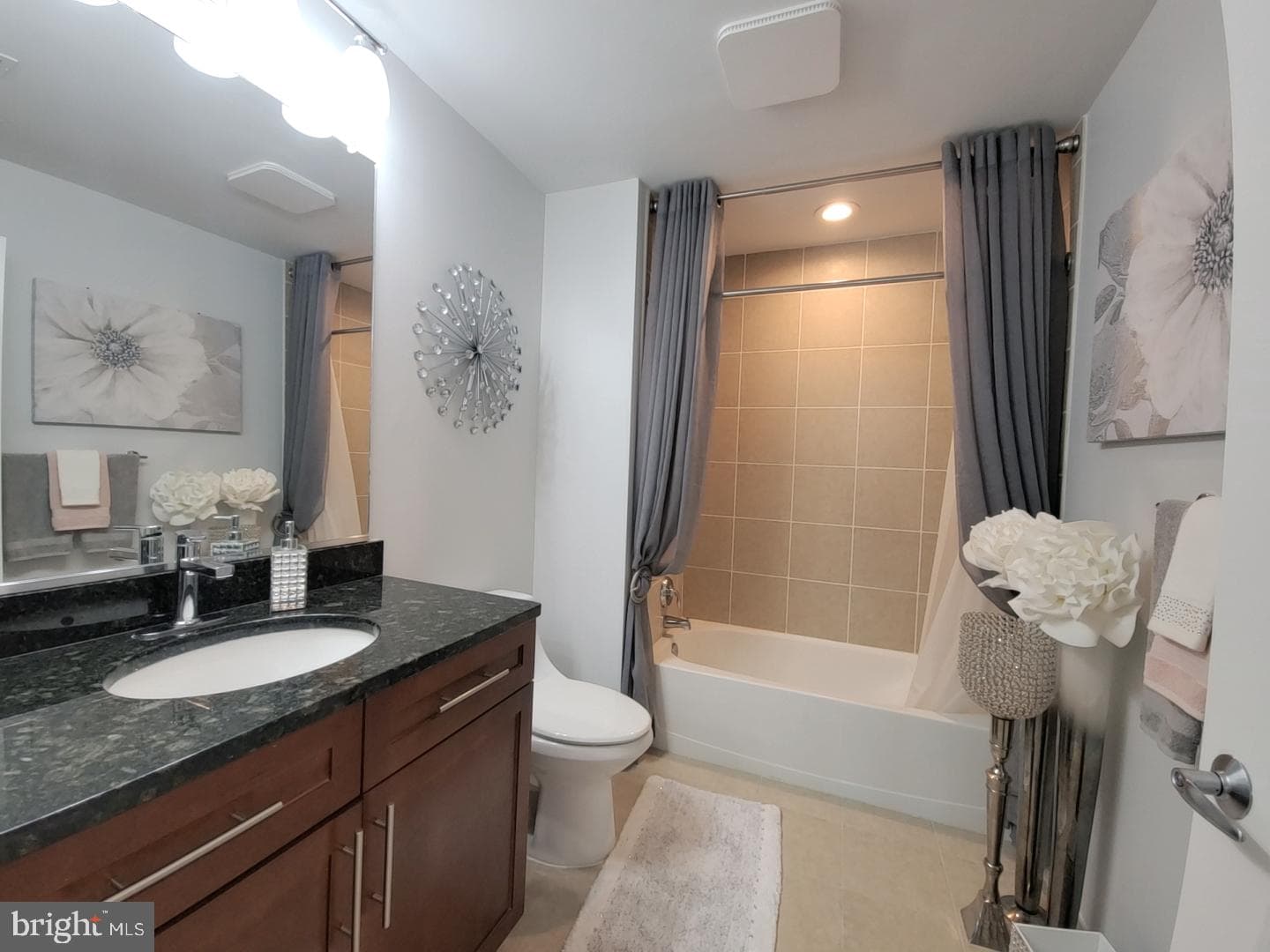 155 Potomac Passage #630 photo 17