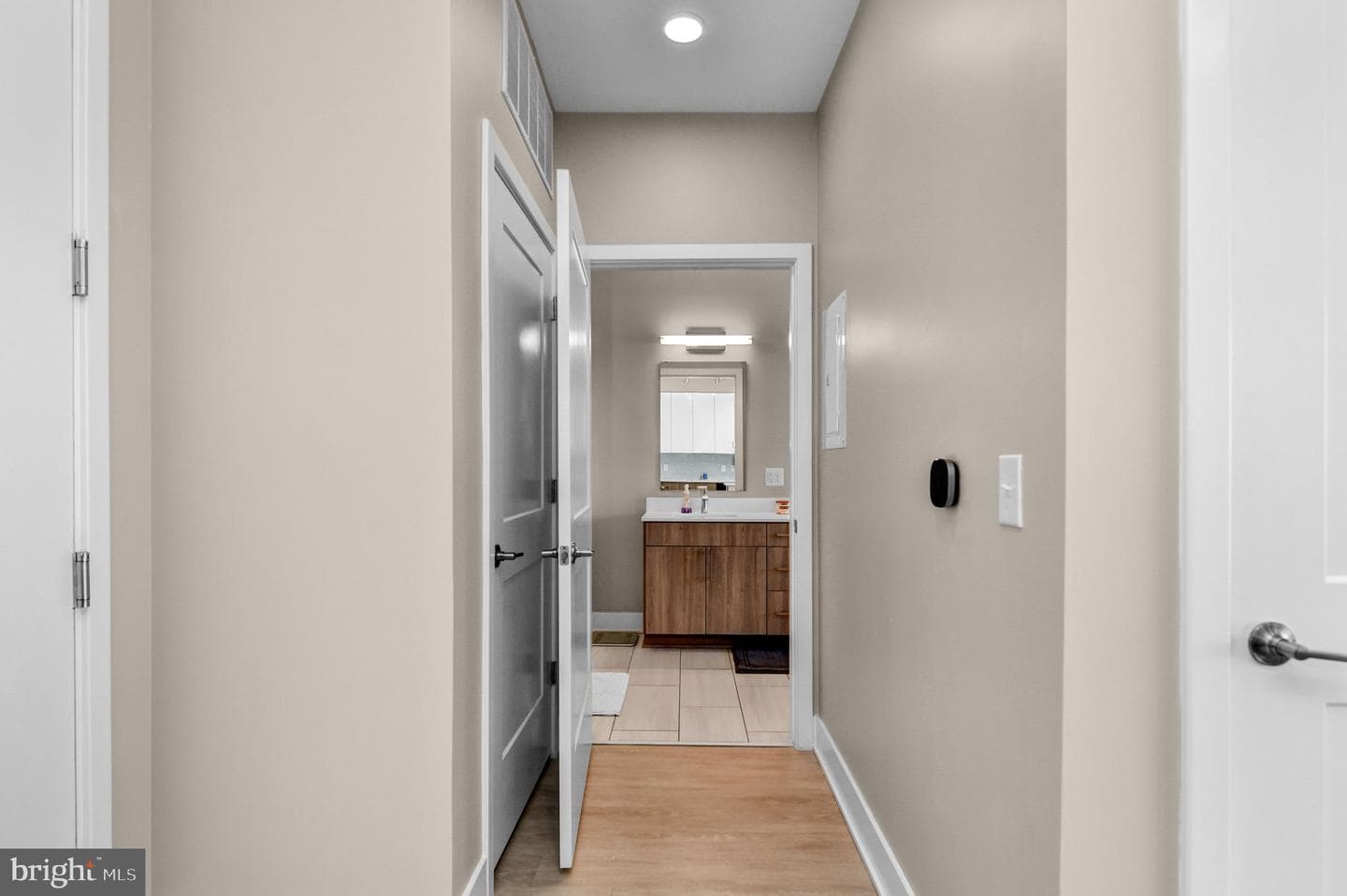 145 Riverhaven #537 photo 15