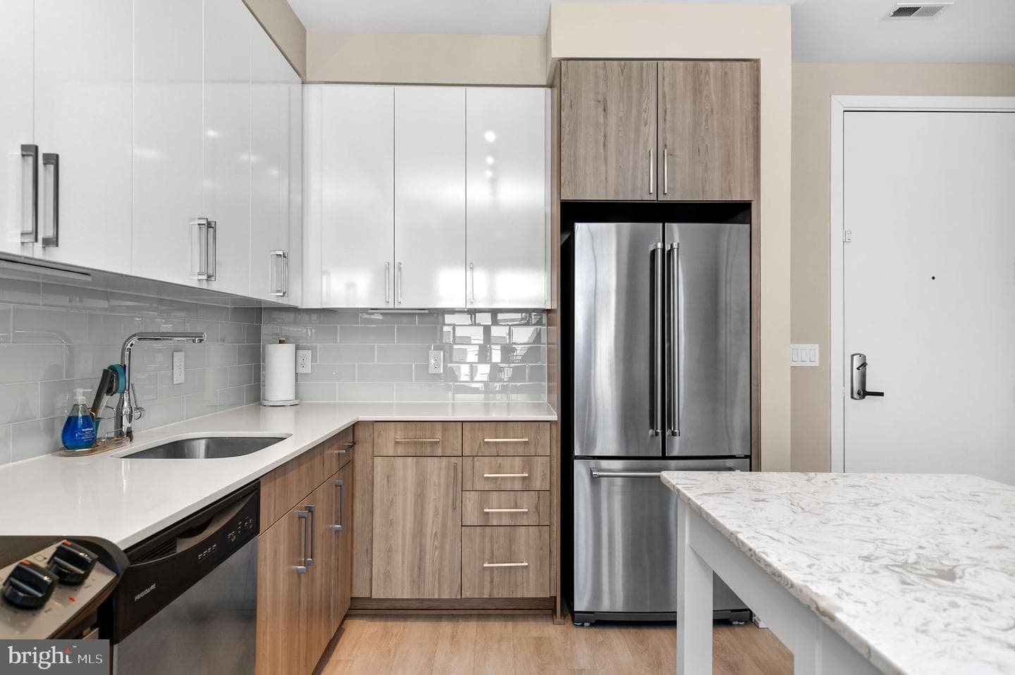 145 Riverhaven #537 photo 7