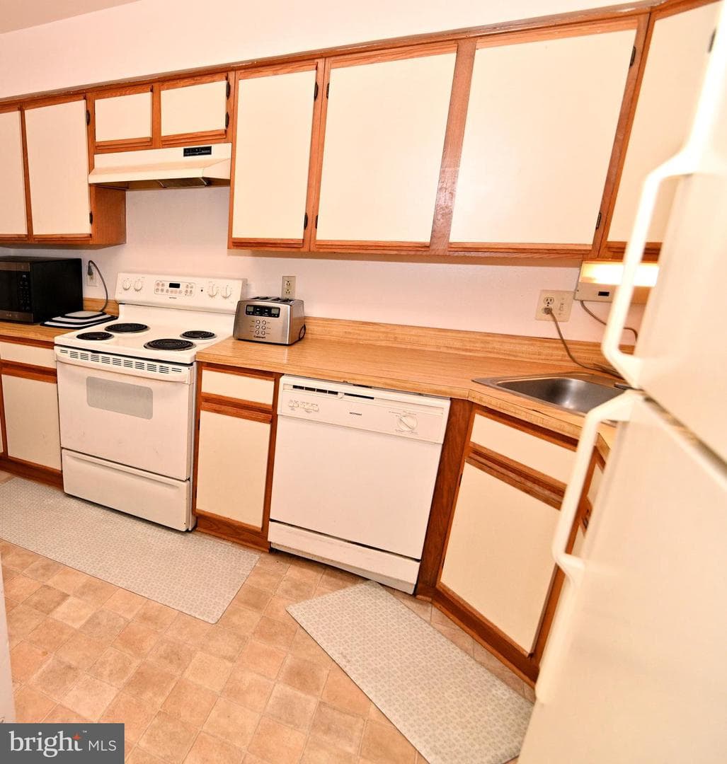 1182 Windemere Court #1182 photo 20