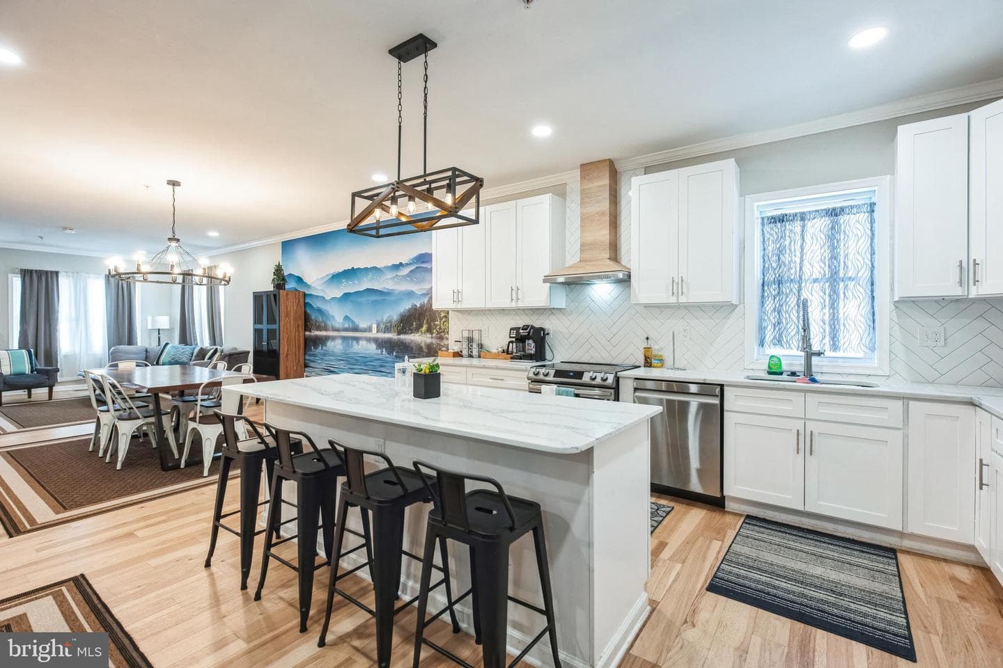 1804 Thomas Road photo 26