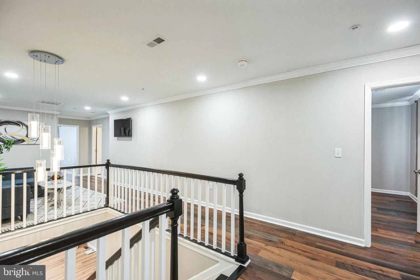 1804 Thomas Road photo 32