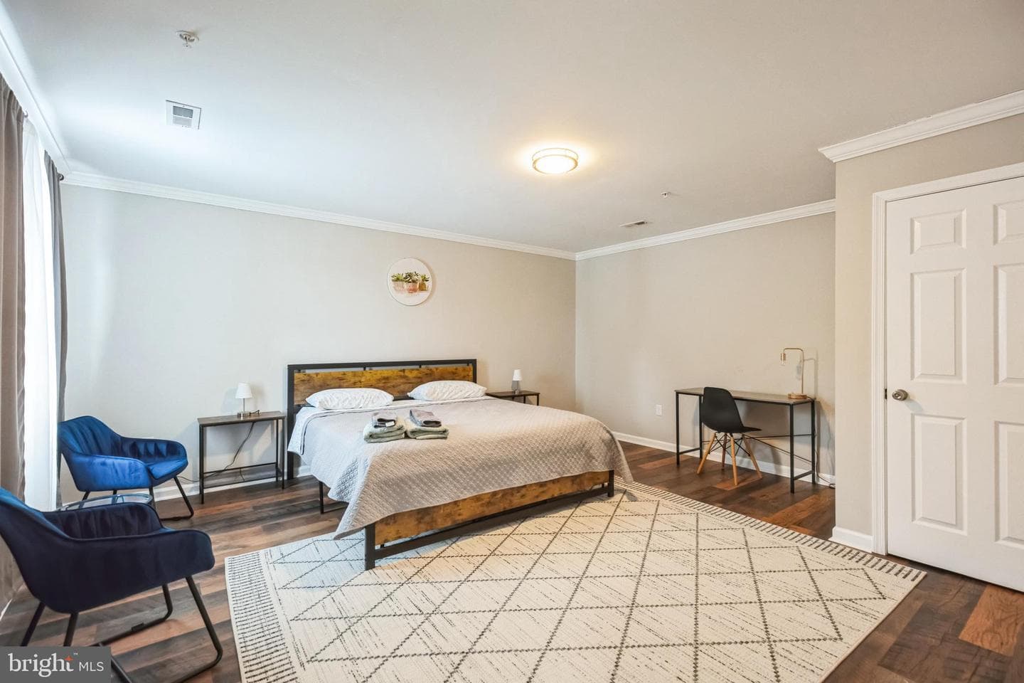 1804 Thomas Road photo 41