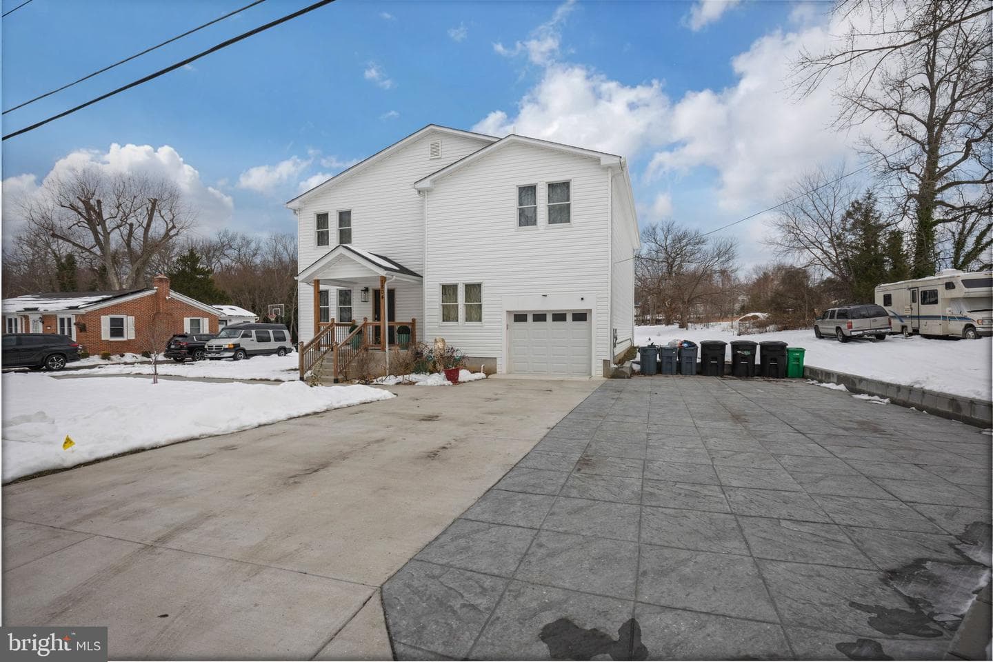 1804 Thomas Road photo 6