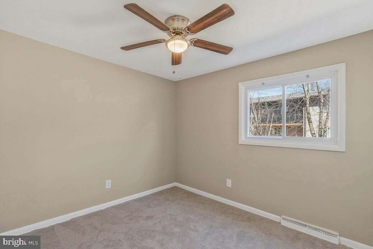 6200 Auth Road photo 24