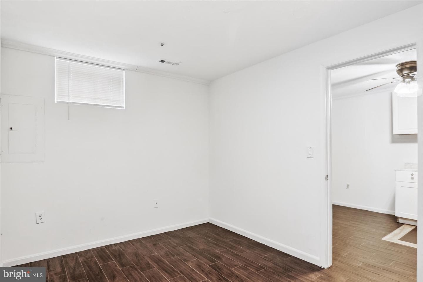 2830 Crestwick Place photo 36
