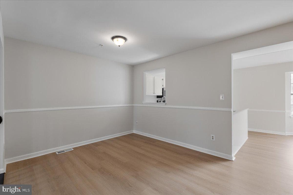 4633 Colonel Fenwick Place photo 10