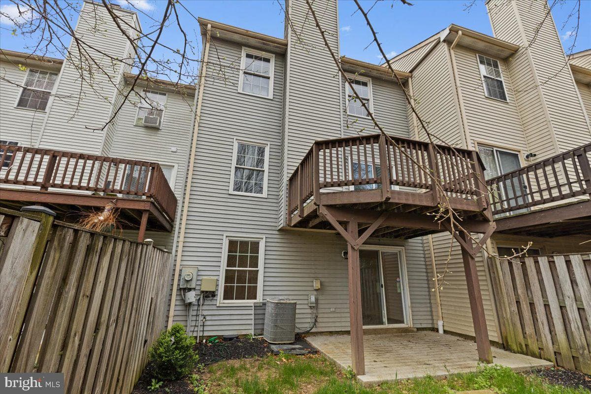 4633 Colonel Fenwick Place photo 31